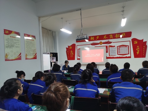 學黨史，憶初心，汲取紅色精神再出發(fā).jpg