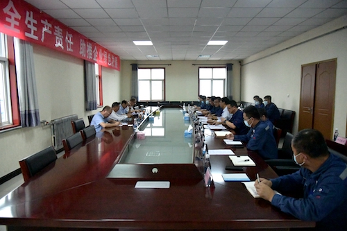 座談會(huì).JPG