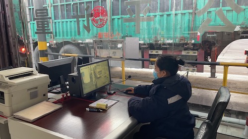 發(fā)揮警示教育，夯實不能腐、不敢腐的思想防線.jpg